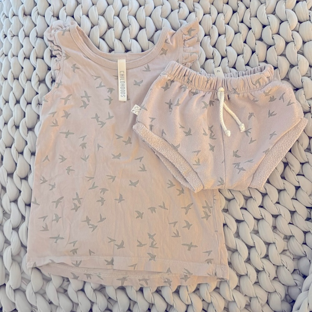 Childhoods Clothing Flutter Tee & Shorts 4T